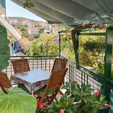 Nediljka - Dolac, *
