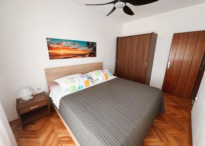 Apartamento Nediljka - Dolac,