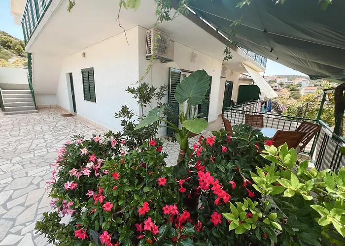 Nediljka - Dolac, Appartement Primošten