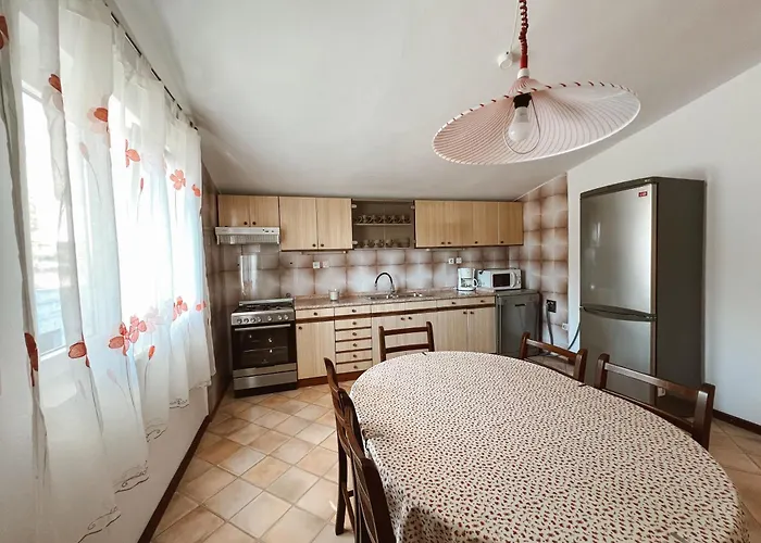 Nediljka - Dolac, Apartamento *